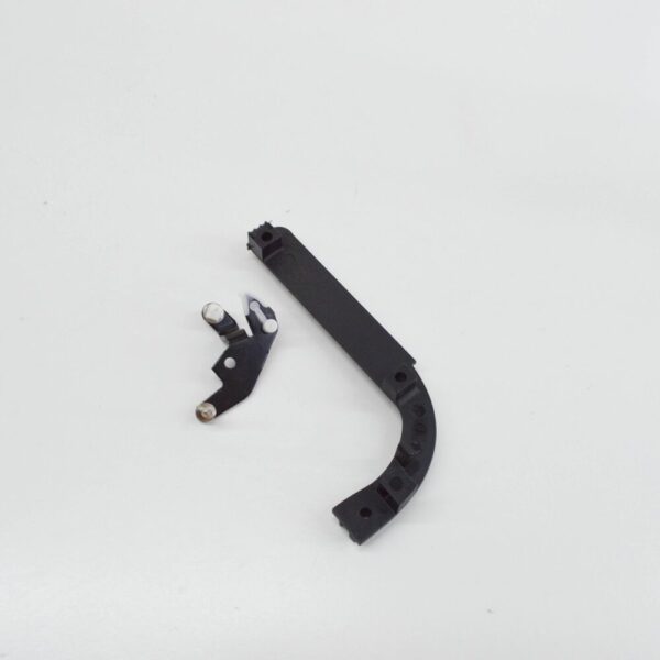 NEW MERCEDES-BENZ A W168 LAMELLA SLIDING ROOF LEFT LEVER A1687800138 ORIGINAL - Image 4