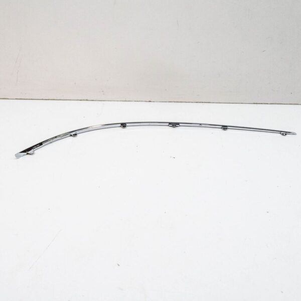 Mercedes-Benz B W245 front bumper right molding A1698851474 NEW - Image 4