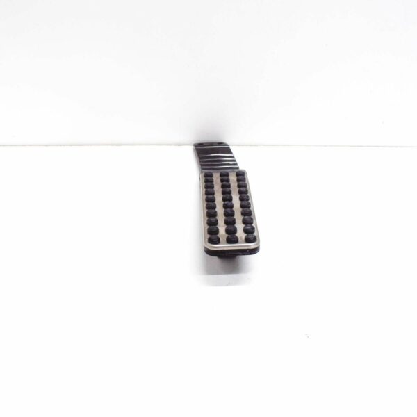 A1703000004