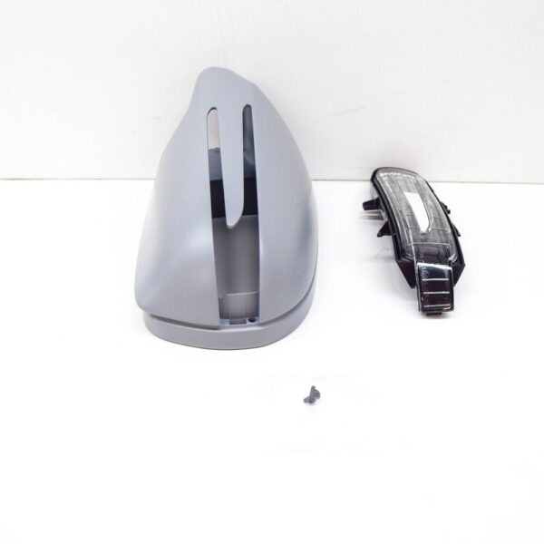 MB SLK R171 Front Right Mirror Trim With Light A17181004649775 NEW - Image 5