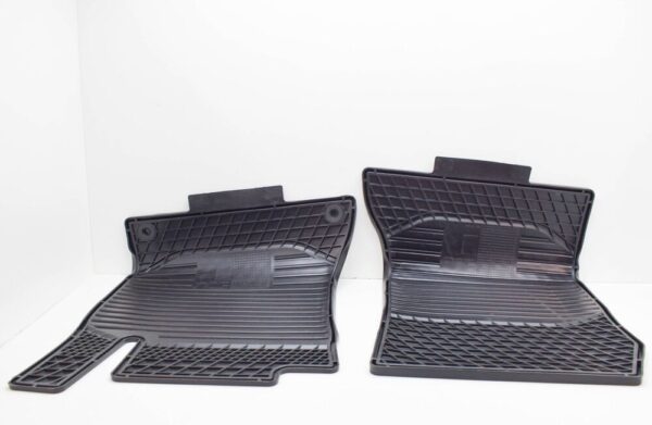 MB CLA Coupe C117 floor mat set front LHD A17668050019G33 NEW ORIGINAL - Image 4