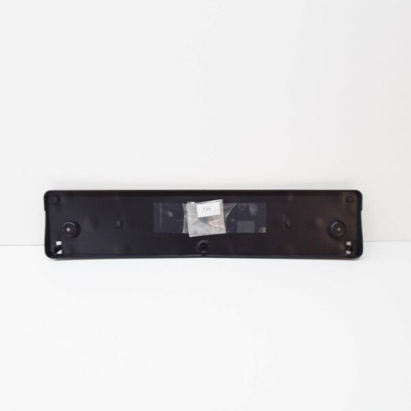 NEW MERCEDES-BENZ W176 A-CLASS AMG FRONT NUMBER PLATE PLINTH A1768801700 - Image 4