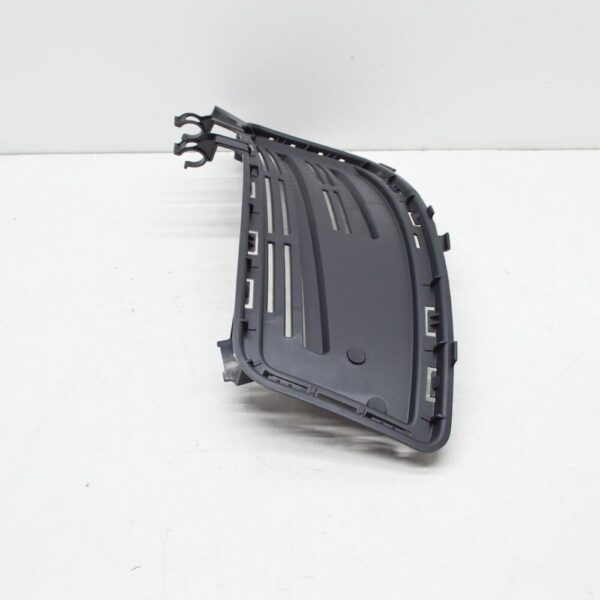 NEW MERCEDES-BENZ A-CLASS W176 FRONT BUMPER RIGHT GRILLE A1768851622 - Image 4
