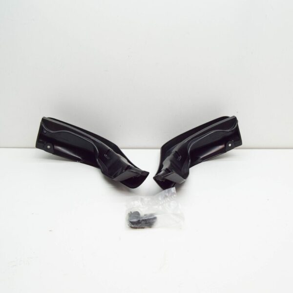 NEW MERCEDES-BENZ W176 A-CLASS REAR BLACK MUD FLAPS A1768900178 ORIGINAL - Image 4