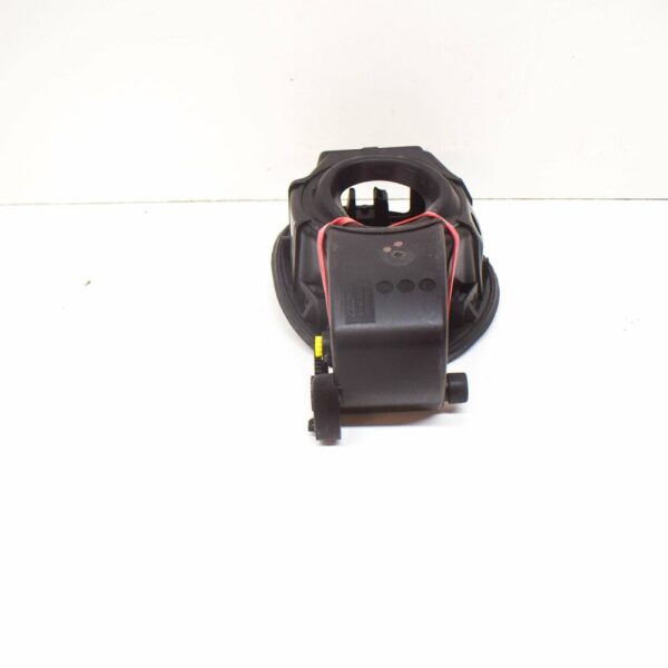 NEW MERCEDES-BENZ AMG GT C190 FUEL TANK FILLER RECESS A1906301000 ORIGINAL - Image 4