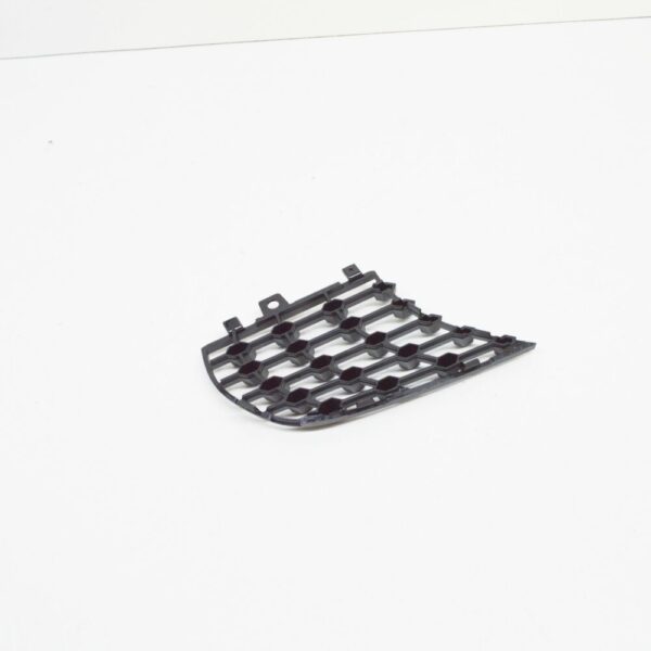 MERCEDES-BENZ AMG GT C190 Front Bumper Tow Eye Cover A1908850323 - Image 4