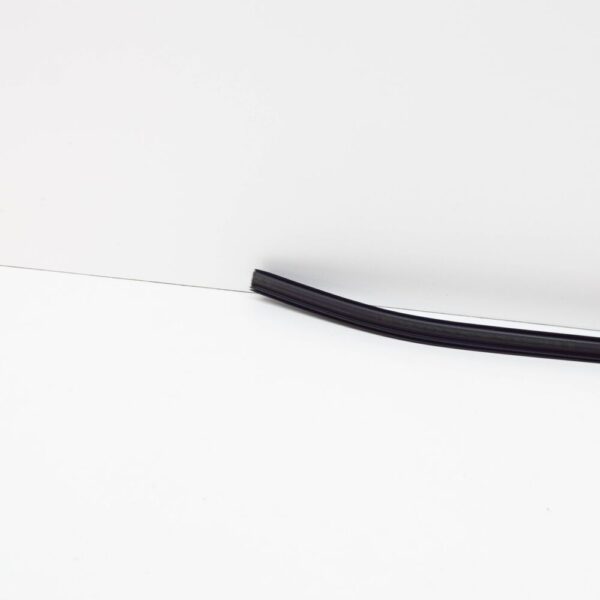 MB S202 W202 sedan window gasket rail outside A2027250065 new - Image 4