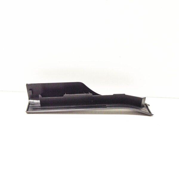 NEW MB C W204 REAR RIGHT SILL SCUFF TRIM COVER PLATE A20468602369051 OEM - Image 4