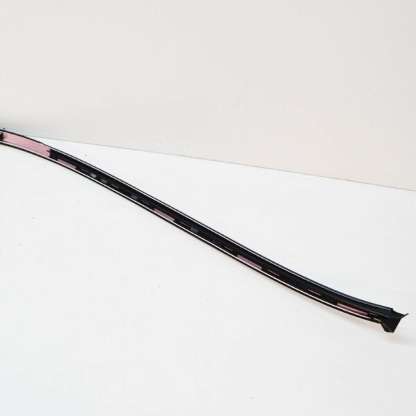 Mercedes-Benz C W204 roof cover strip left A20469075829040