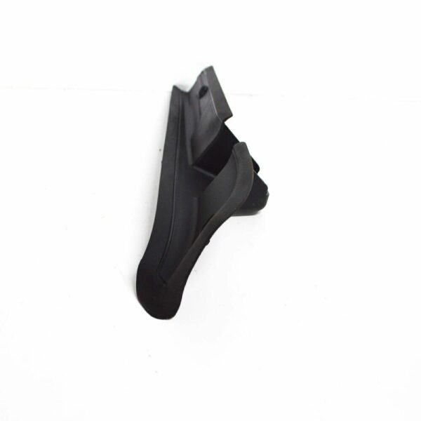 NEW MERCEDES-BENZ C S204 REAR TAILGATE RIGHT HINGE COVER A2046931833 - Image 4