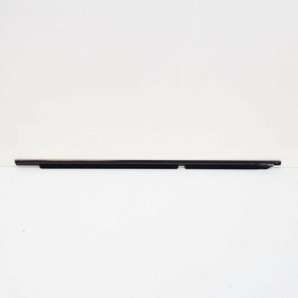 NEW MB C W204 REAR LEFT DOOR WINDOW OUTSIDE SEALING RAIL A2047353965 OEM - Image 4