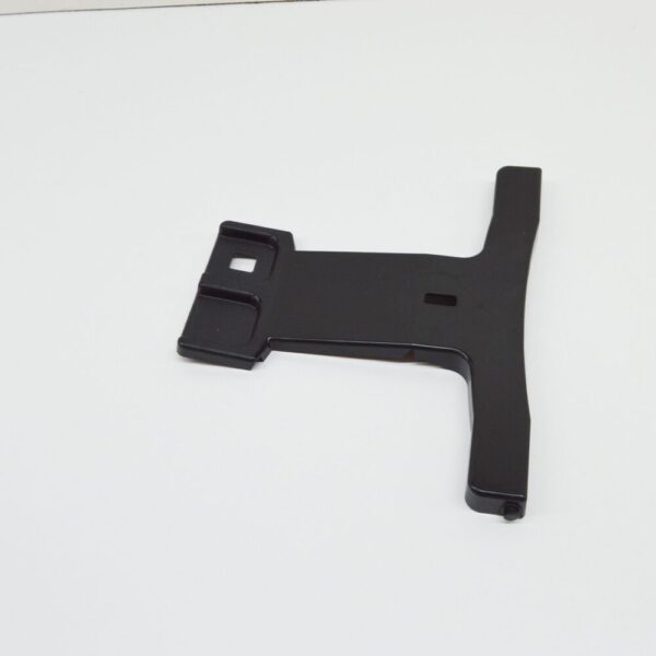 Mercedes-Benz C W204 radiator grille mount A2048850736, original part - Image 4