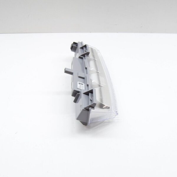 Mercedes Benz B W246 daytime running light front left A2049069100 New