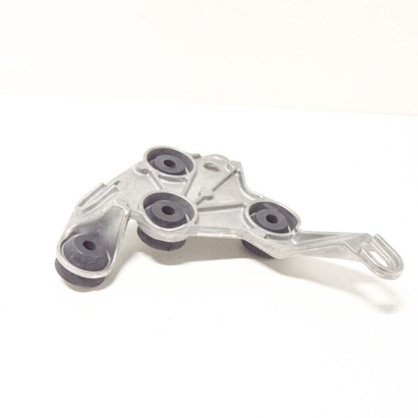 NEW MERCEDES BENZ C W205 ABS ANTI-LOCK BRAKES-MOUNT BRACKET A2054300310 ORIGINAL - Image 4