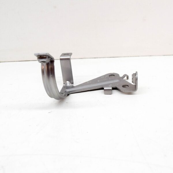 MERCEDES-BENZ C Coupe C205 Water Pump Holder A2055016020 2015 NEW ORIGINAL - Image 4