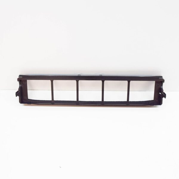 NEW MERCEDES-BENZ AMG C 63 W205 RADIATOR SUPPORT BRACKET A2055040018 ORIGINAL - Image 4