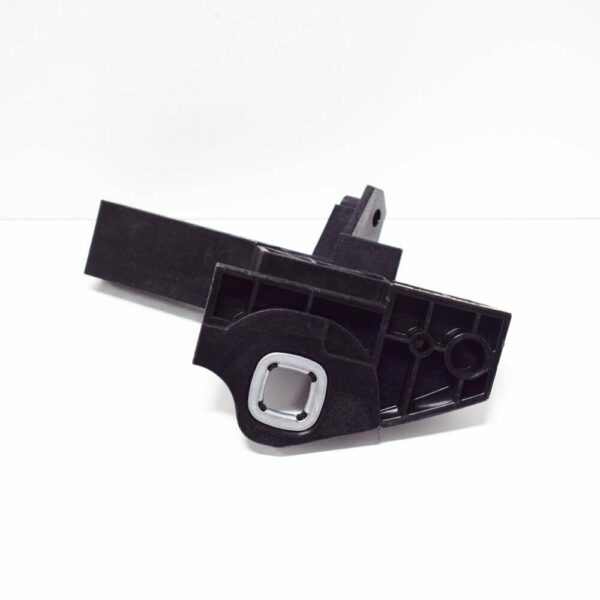 NEW MB C-CLASS W205 RADIATOR LEFT IMPACT BAR BRACKET A2056203401 ORIGINAL - Image 4