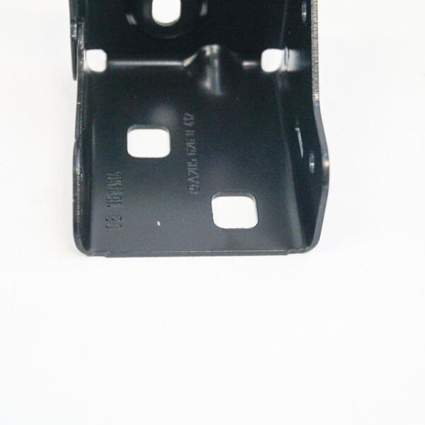 Mercedes Benz C-Class W205 Interior Mount A2056260412 NEW ORIGINAL - Image 4