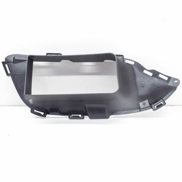 NEW MB C-CLASS W205 FRONT BUMPER RIGHT AIR DUCT TRIM A2058850263 2016 - Image 4