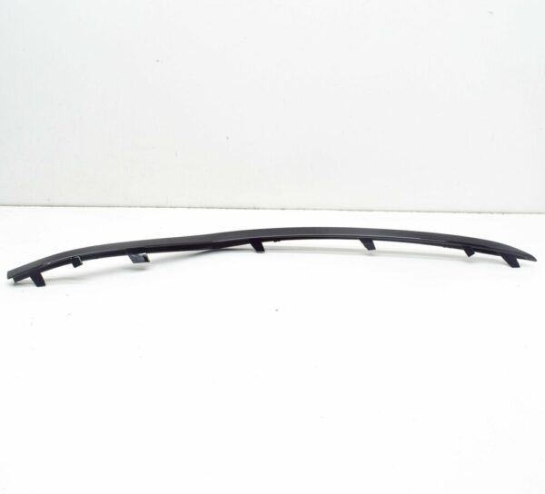 NEW MB C-CLASS W205 FRONT BUMPER RIGHT MOLDING TRIM A2058852374 2016 15-19 - Image 4