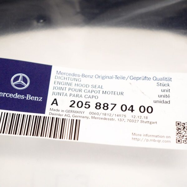 Mercedes Benz C W205 bonnet cover right A2058870400 NEW ORIGINAL