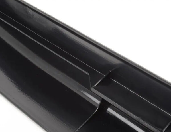 NEW MB CLK C209 FRONT RIGHT INNER DOOR SILL TRIM A20968008359051 ORIGINAL - Image 4