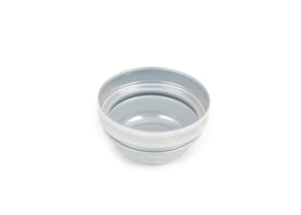 Mercedes-Benz C220 front wheel bearing original dust cap - Image 5