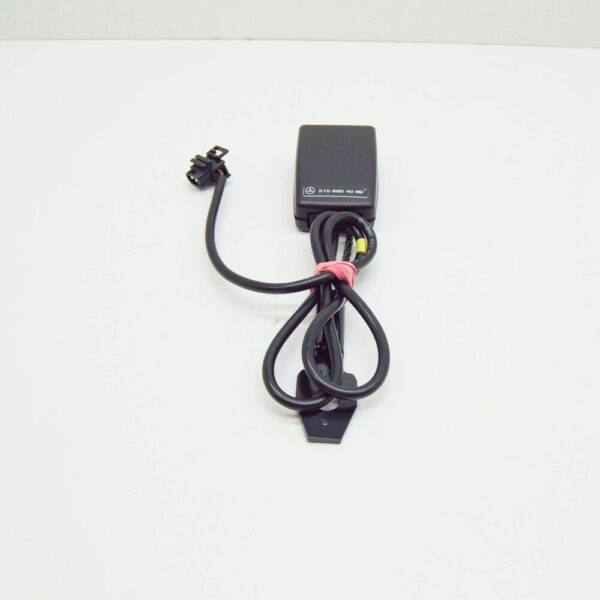 MERCEDES-BENZ E W210 Front Seat Safety Belt Fastener A2108604069 NEW ORIGINAL - Image 4