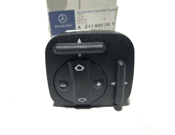 A2118000878