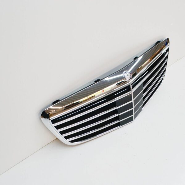 NEW MB E W211 FRONT BUMPER RADIATOR GRILLE A21188018839040 - Image 4