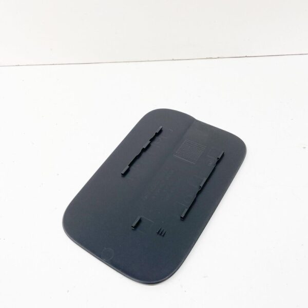 Mercedes Benz E W212 Tank Cover A2127570006 NEW ORIGINAL - Image 4