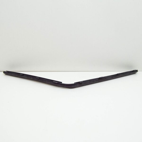 Mercedes-Benz E W212 bonnet rubber seal A2128870298 NEW - Image 4