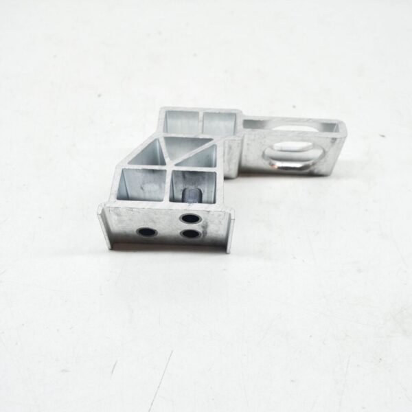 Mercedes-Benz E W213 radiator holder front right A2135010720 NEW ORIGINAL - Image 5