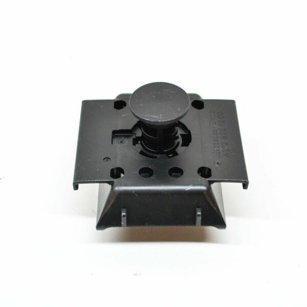 NEW MB E W213 FRONT JACK TO INTEGRAL CARRIER FIXTURE A2136281200 ORIGINAL - Image 4