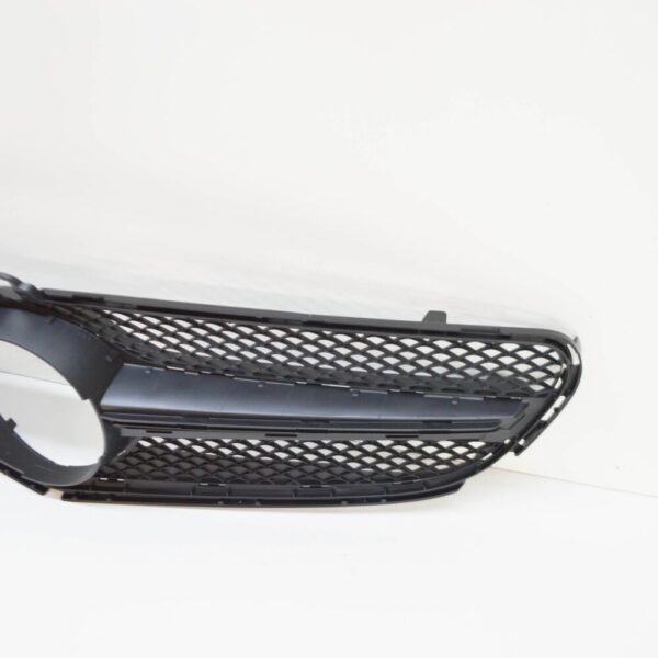 MB CLS C218 Front Bumper Radiator Grille A2188853265 NEW - Image 4
