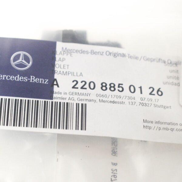 NEW MB S W220 AMG REAR BUMPER TOW HOOK EYE CAP COVER A2208850126 - Image 4