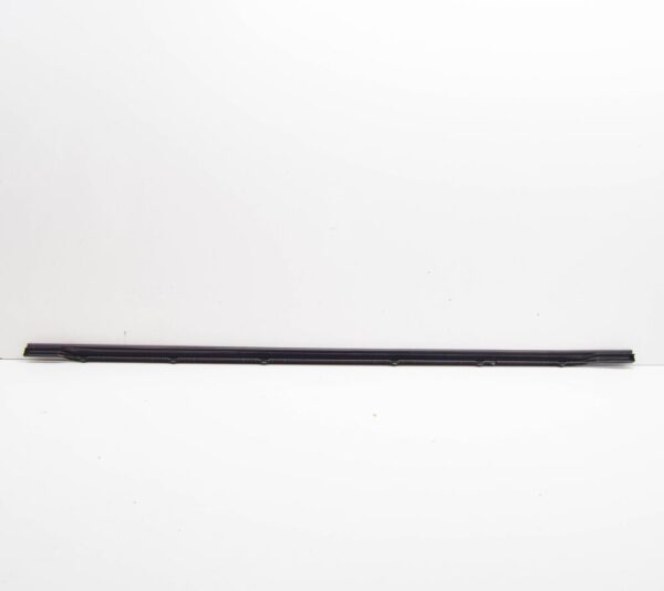 MERCEDES-BENZ S-CLASS W222 Front Right Door Seal A2226900270  New ORIGINAL - Image 5