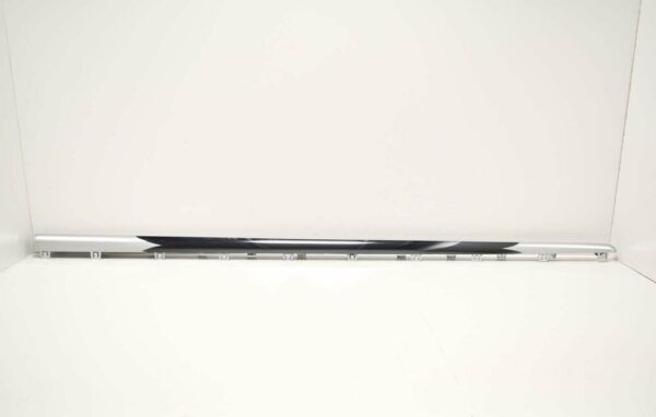 NEW MB S W222 AMG FRONT RIGHT SIDE SKIRT ORNAMENTAL TRIM A2226948082 ORIGINAL - Image 4