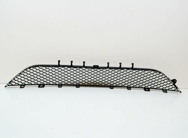 NEW MERCEDES-BENZ S W222 FRONT BUMPER LOWER GRILLE A2228850153 - Image 4