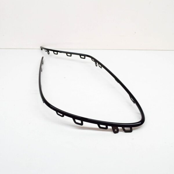 NEW MERCEDES-BENZ S W222,V222,X222 FRONT BUMPER RIGHT TRIM A2228850901 ORIGINAL - Image 4