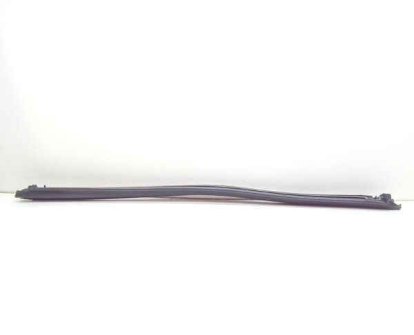 Mercedes-Benz SL R231 rear window seal bottom A2317900098 new - Image 5
