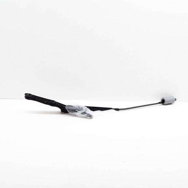 Mercedes-Benz B W246 Front Right Wiper Arm A2468202000 NEW ORIGINAL