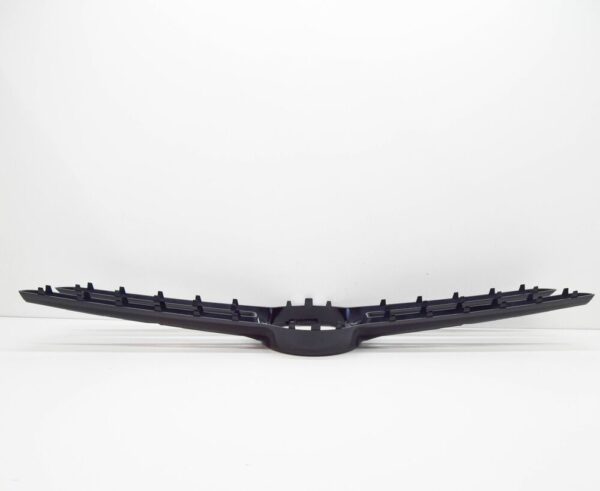 MERCEDES-BENZ B W246 Radiator Grille Trim Molding A2468880273 NEW ORIGINAL - Image 4