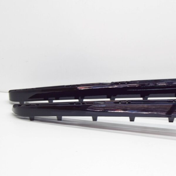 MERCEDES-BENZ B W246 Radiator Grille Trim Molding A2468880273 NEW ORIGINAL
