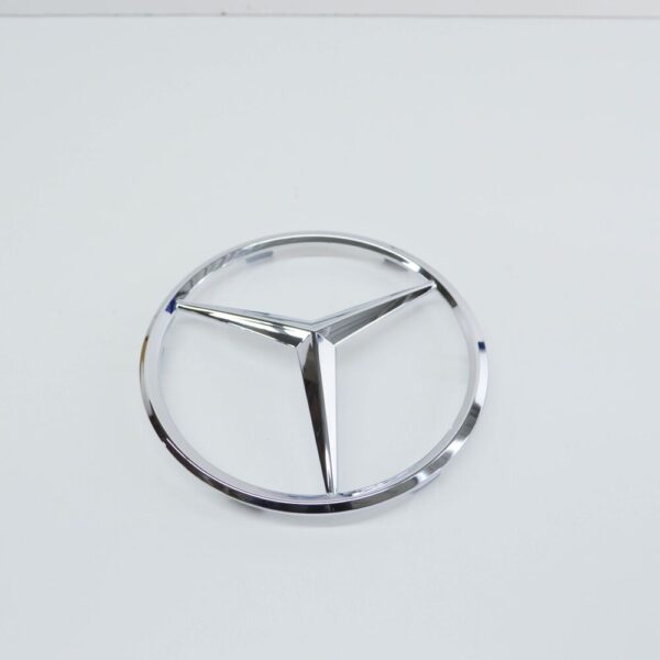 NEW MERCEDES-BENZ R-CLASS W251 BONNET BADGE A2518880086 2007 ORIGINAL - Image 4