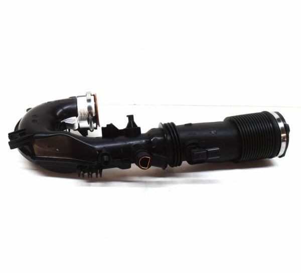 Mercedes-Benz A W176 Air Suction Tube Line A2700901029 Orig - Image 4