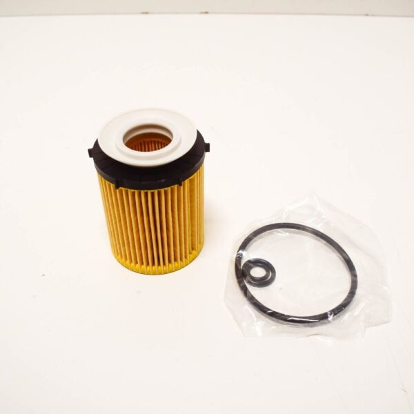NEW MERCEDES-BENZ W205 2.0I ENGINE OIL FILTER A2701800109 OEM - Image 4