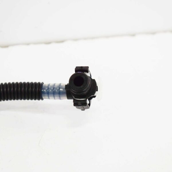 NEW MERCEDES-BENZ M-CLASS W163 FUEL FEED PIPE LINE A6120703132 ORIGINAL - Image 4