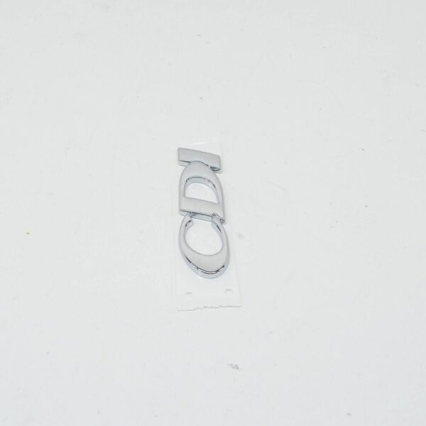 NEW MERCEDES-BENZ VITO W639 TRUNK LID CDI CHROME BADGE A6398171200 ORIGINAL - Image 4