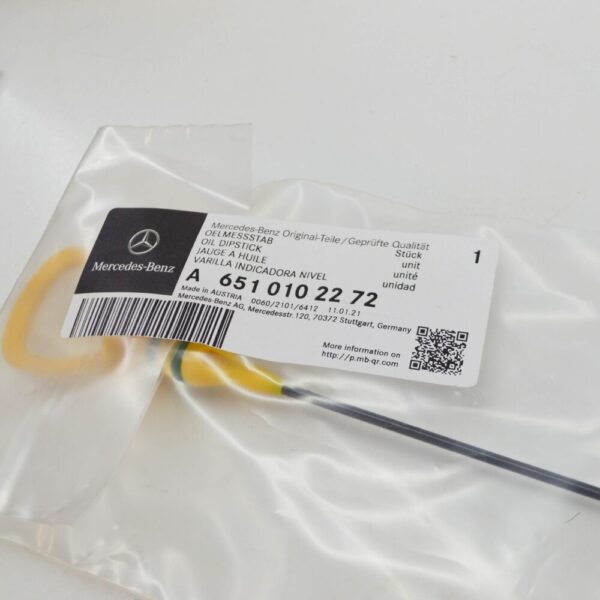 MERCEDES-BENZ VITO W447 Oil Dip Stick A6510102272 NEW ORIGINAL